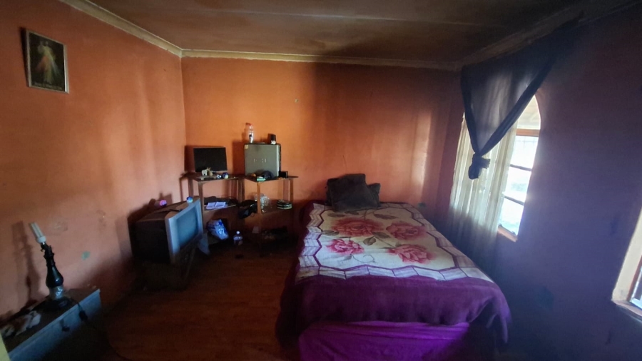 2 Bedroom Property for Sale in Ikageng North West